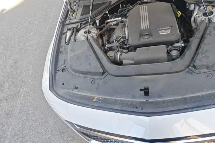 Used Cadillac CT6 2023 28T Fashion Edition Engine Bay Right