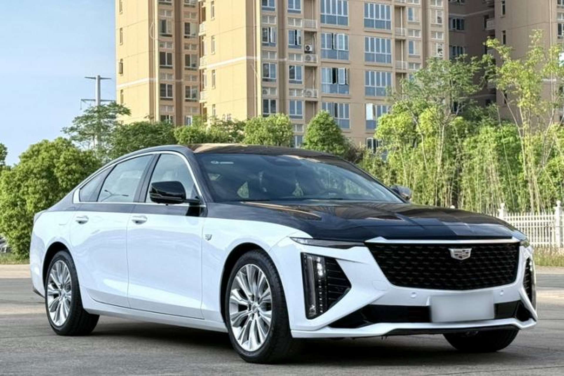 Used Cadillac CT6 2023 28T Platinum Edition Exterior 7