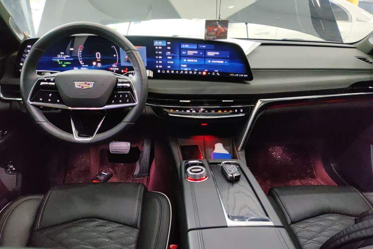 Used Cadillac CT6 2023 28T Prestige Model Interior 2