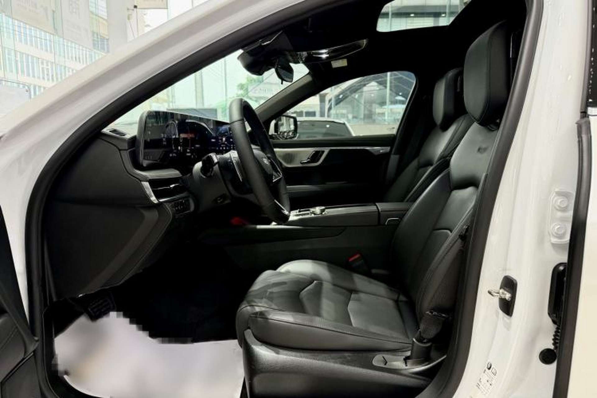 Used Cadillac CT6 2023 28T Luxury Version Interior 2