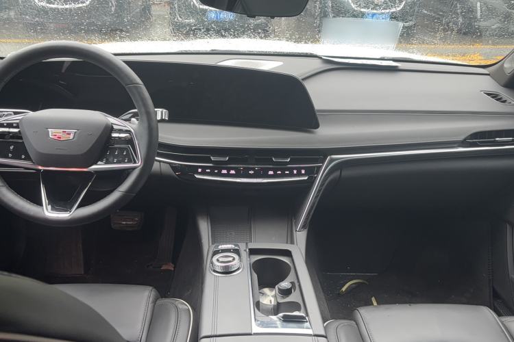 Used Cadillac CT6 2023 28T Prestige Model Interior 3