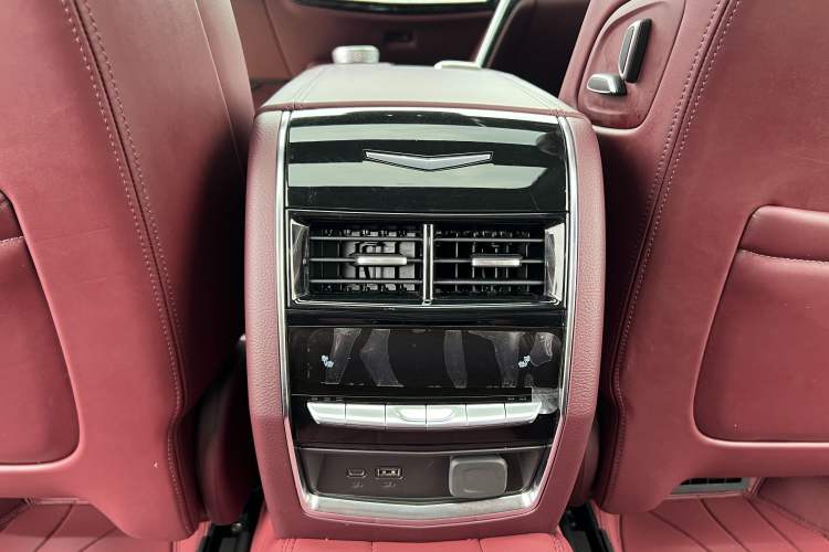 Used Cadillac CT6 2023 28T Prestige Model Interior 7