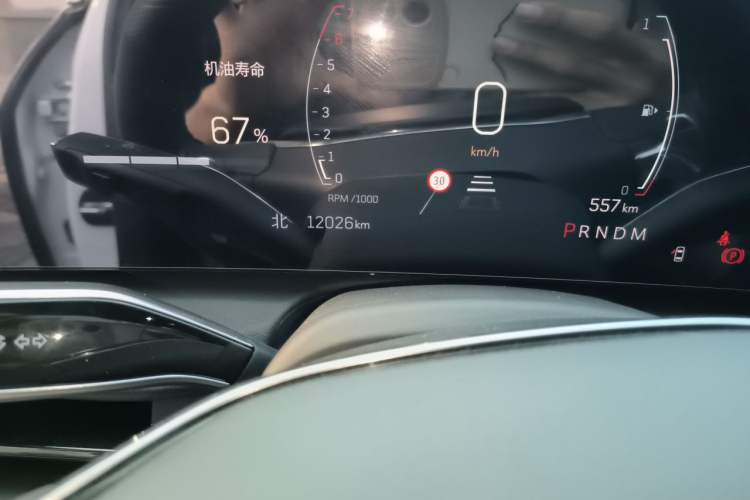Used Cadillac CT6 2023 28T Luxury Version Odometer Close Up
