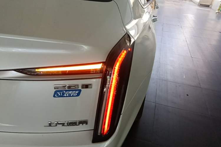 Used Cadillac CT6 2023 28T Prestige Model Right Rear Taillight