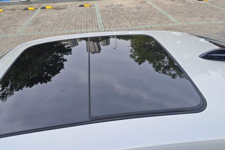 Used Cadillac CT6 2023 28T Prestige Model Roof