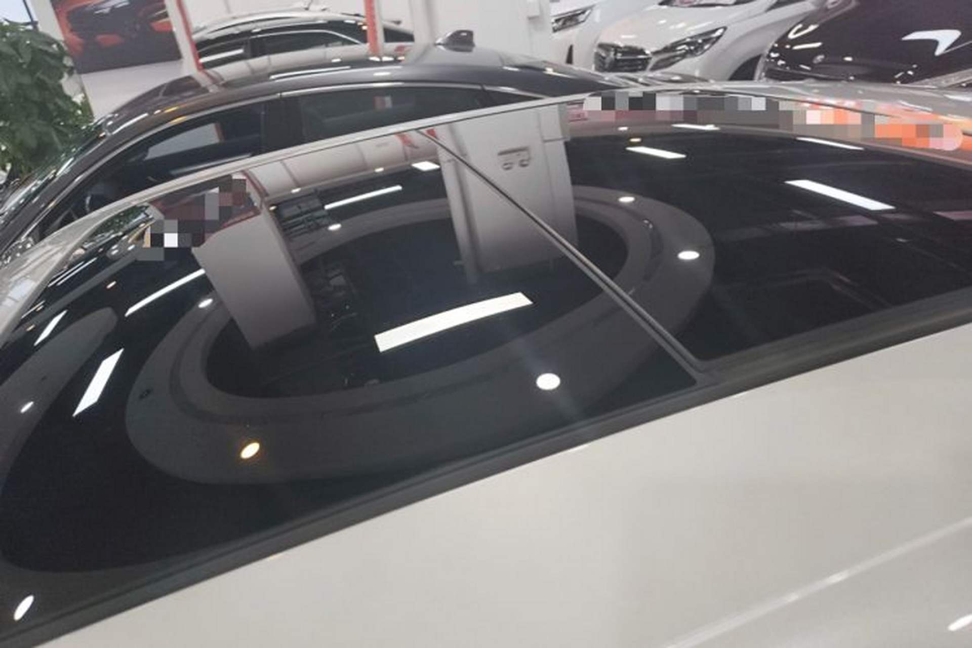 Used Cadillac CT6 2023 28T Platinum Edition Roof