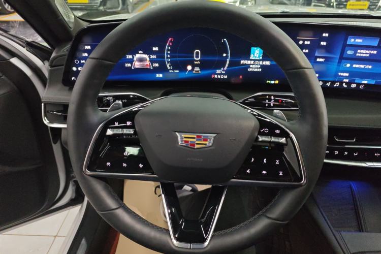 Used Cadillac CT6 2023 28T Luxury Version Steering Wheel