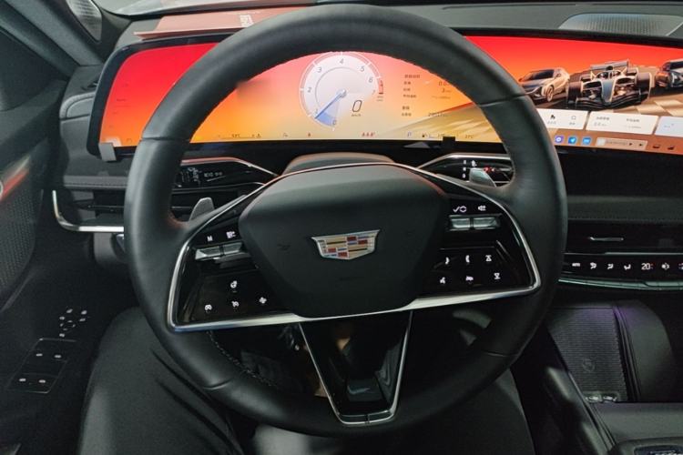 Used Cadillac CT6 2023 28T Luxury Version Steering Wheel