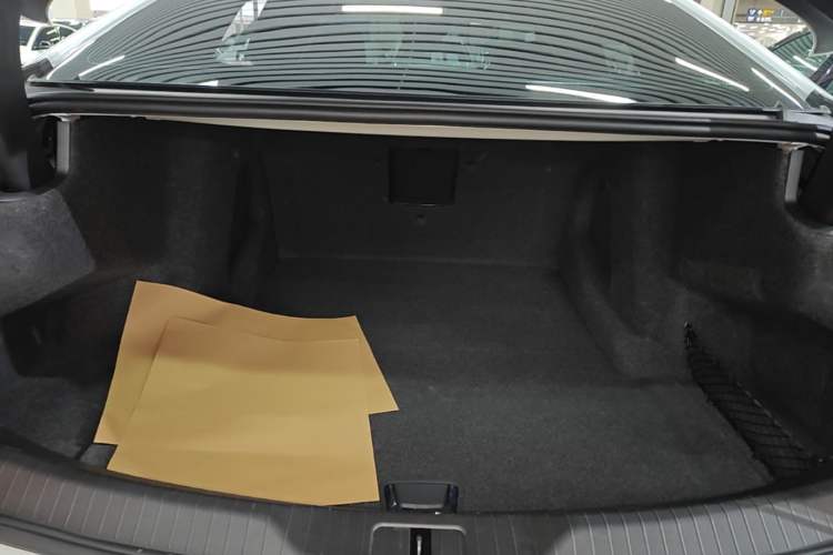 Used Cadillac CT6 2023 28T Luxury Version Trunk