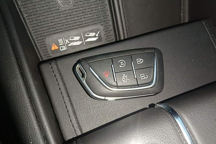 Used Cadillac CT6 2023 28T Prestige Model Vehicle Key