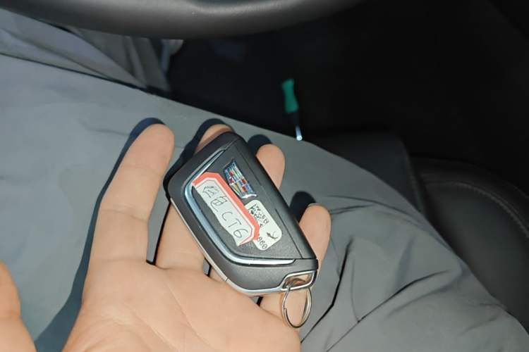 Used Cadillac CT6 2023 28T Luxury Version Vehicle Key
