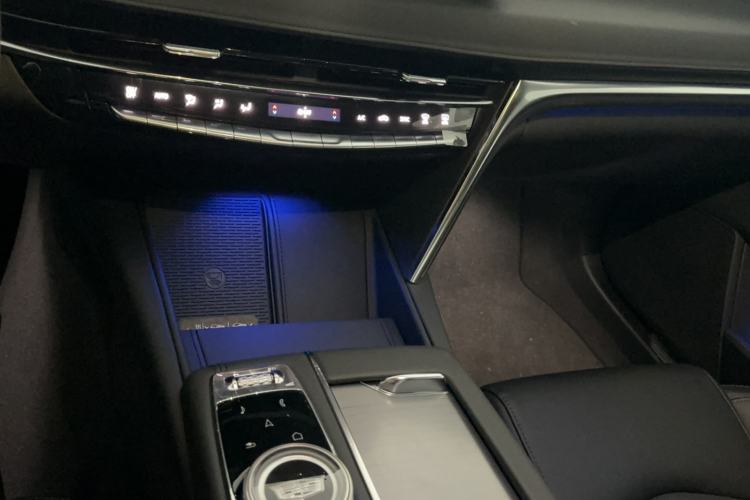 Used Cadillac CT6 2026 Model, 28T Premium Version Audio And AC Panel