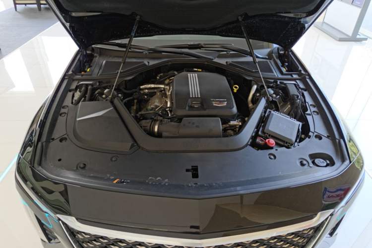 Used Cadillac CT6 2026 Model, 28T Flagship Version Engine Bay
