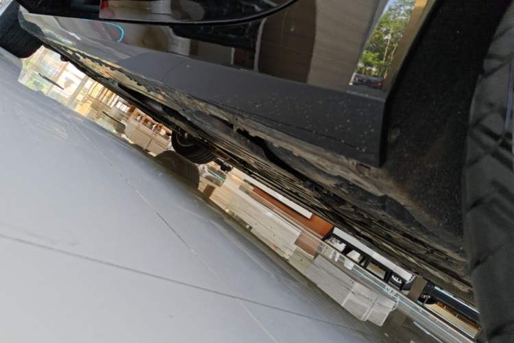 Used Cadillac CT6 2026 Model, 28T Flagship Version Left Side Sill