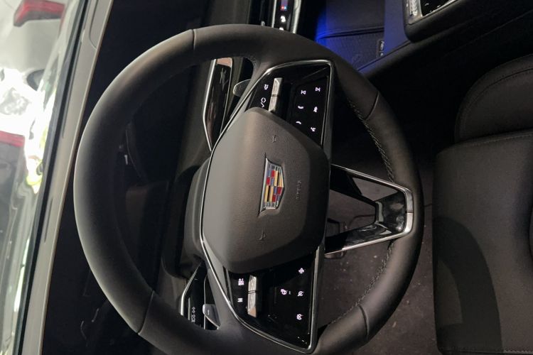 Used Cadillac CT6 2026 Model, 28T Premium Version Steering Wheel