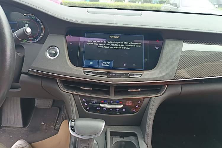 Used Cadillac CT6 PLUG-IN 2017 30E Premier Edition Audio And AC Panel