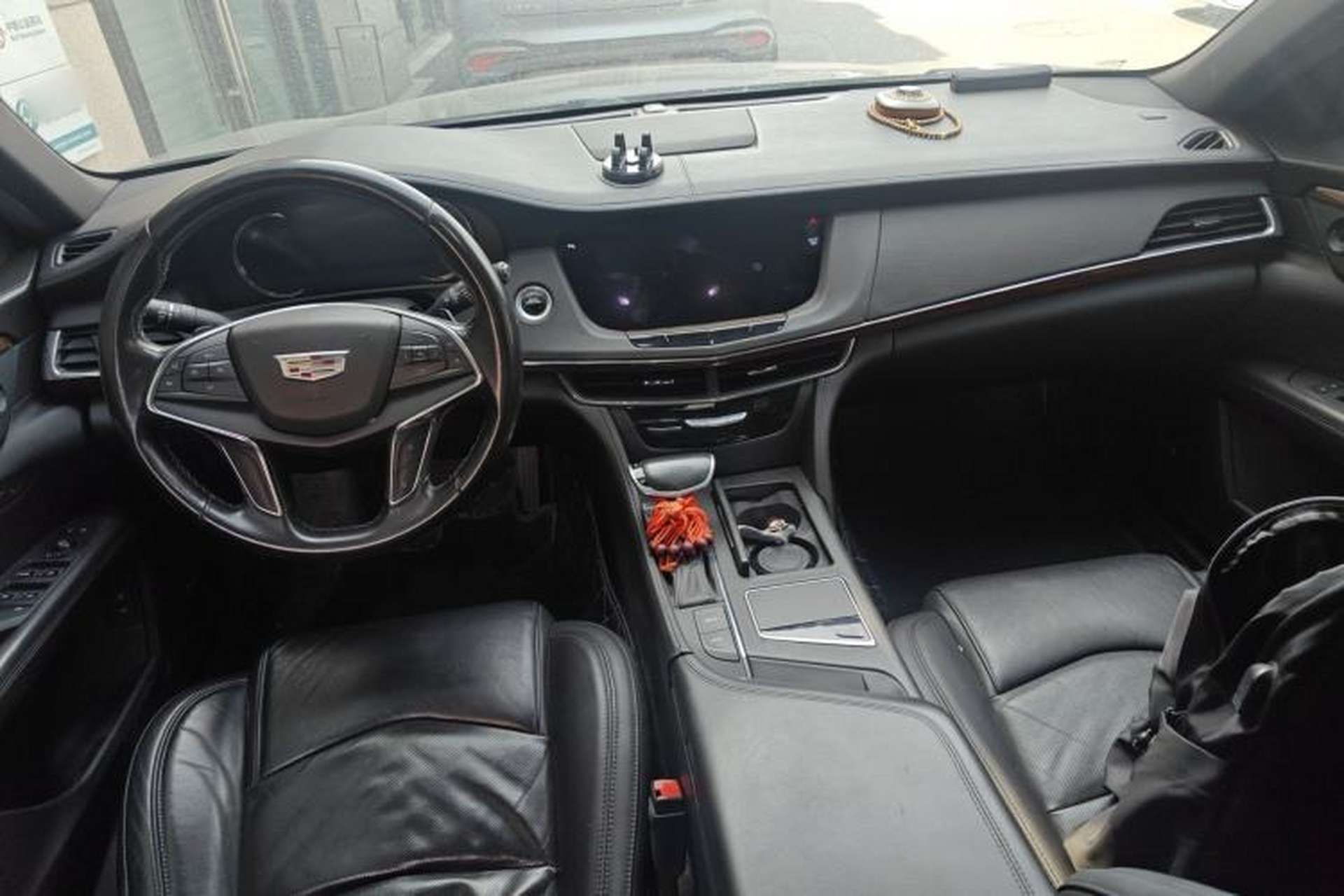 Used Cadillac CT6 PLUG-IN 2017 30E Elite Version Center Console