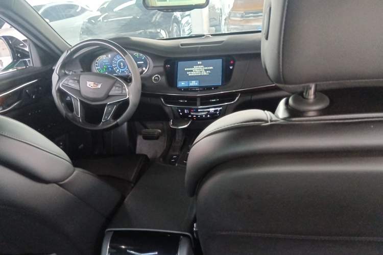 Used Cadillac CT6 PLUG-IN 2017 30E Elite Version Center Console