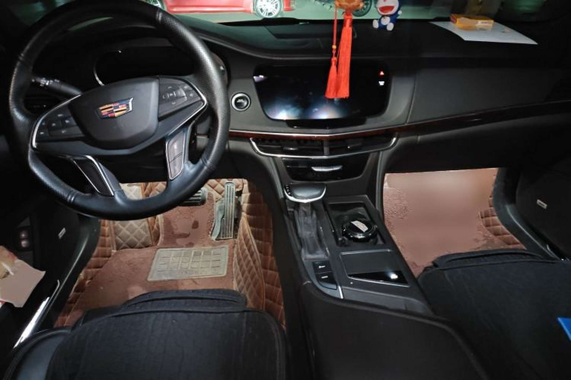 Used Cadillac CT6 PLUG-IN 2017 30E Elite Version Center Console