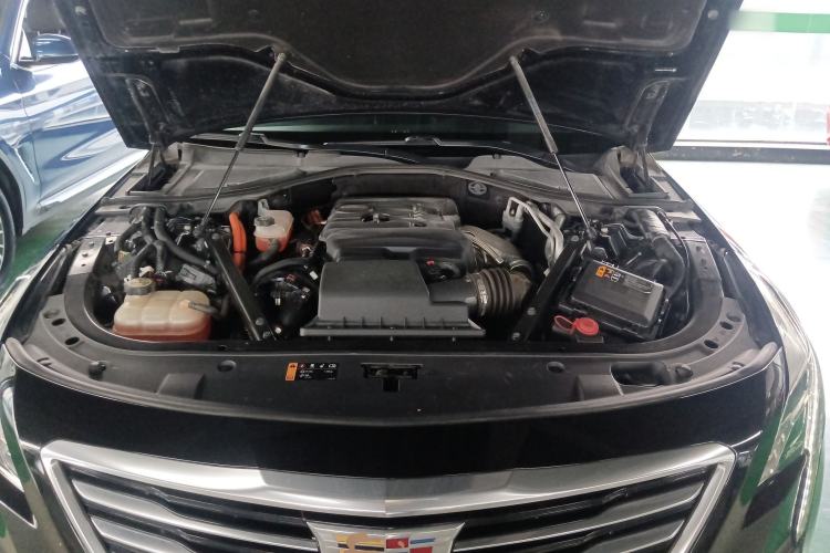 Used Cadillac CT6 PLUG-IN 2017 30E Elite Version Engine Bay