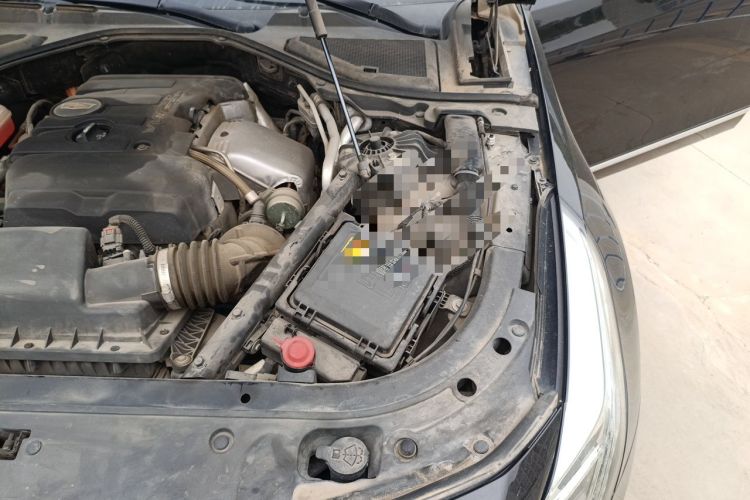Used Cadillac CT6 PLUG-IN 2017 30E Elite Version Engine Bay Left