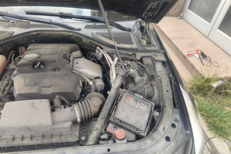 Used Cadillac CT6 PLUG-IN 2017 30E Elite Version Engine Bay Left