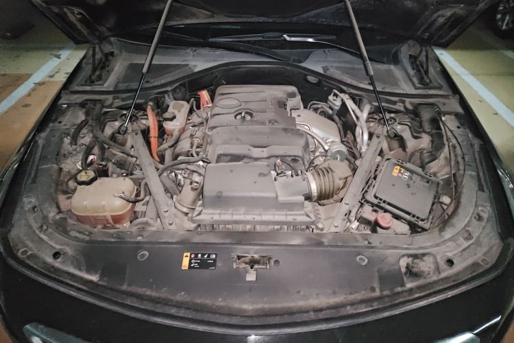 Used Cadillac CT6 PLUG-IN 2017 30E Elite Version Engine Bay
