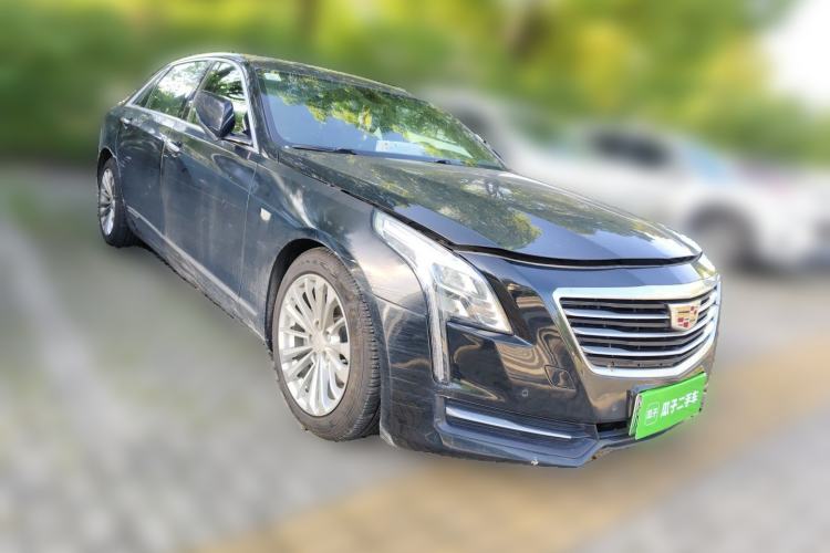 Used Cadillac CT6 PLUG-IN 2017 30E Elite Version Front Right 45 Deg