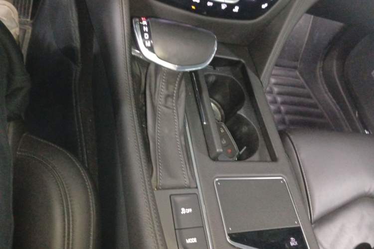 Used Cadillac CT6 PLUG-IN 2017 30E Elite Version Gear Lever