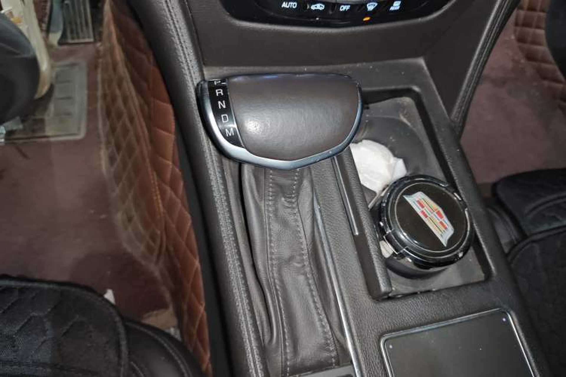 Used Cadillac CT6 PLUG-IN 2017 30E Elite Version Gear Lever