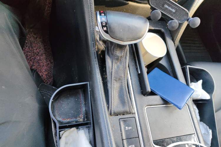 Used Cadillac CT6 PLUG-IN 2017 30E Elite Version Gear Lever