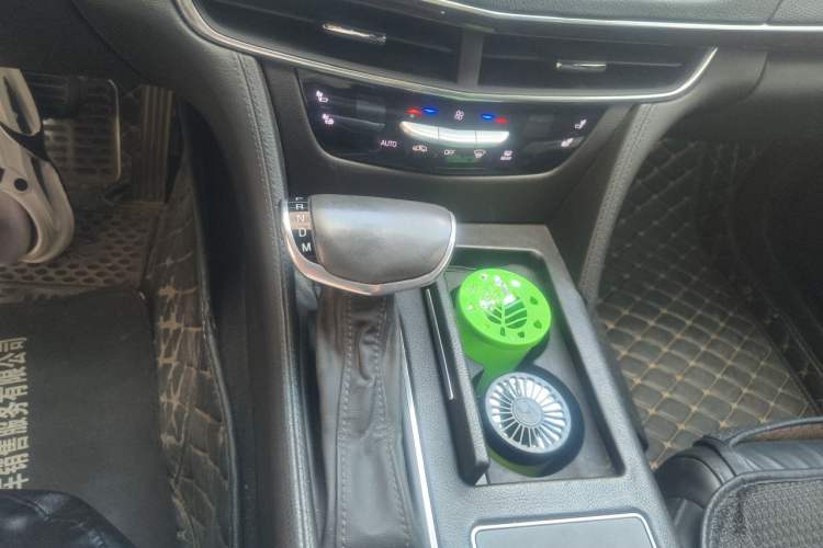 Used Cadillac CT6 PLUG-IN 2017 30E Elite Version Gear Lever