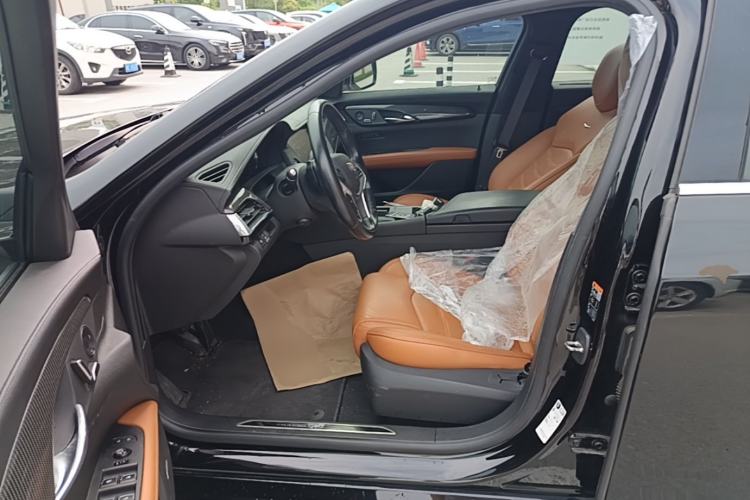 Used Cadillac CT6 PLUG-IN 2017 30E Premier Edition Left Front Seat