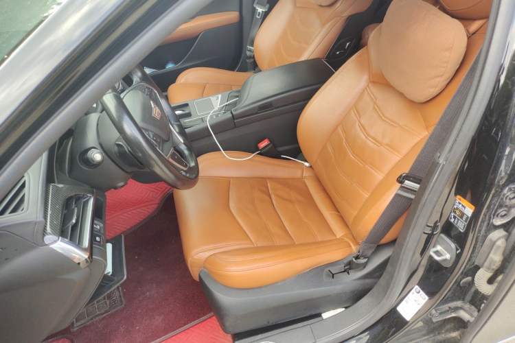 Used Cadillac CT6 PLUG-IN 2017 30E Premier Edition Left Front Seat