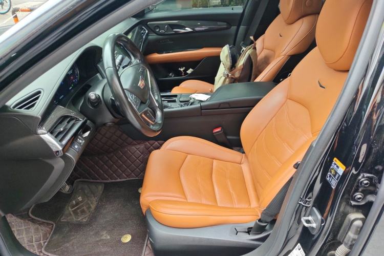 Used Cadillac CT6 PLUG-IN 2017 30E Premier Edition Left Front Seat