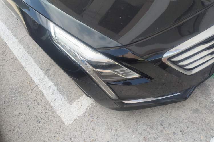 Used Cadillac CT6 PLUG-IN 2017 30E Elite Version Right Front Headlight