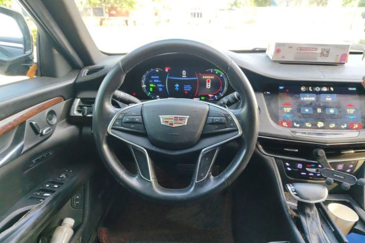 Used Cadillac CT6 PLUG-IN 2017 30E Elite Version Steering Wheel