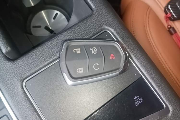 Used Cadillac CT6 PLUG-IN 2017 30E Premier Edition Vehicle Key