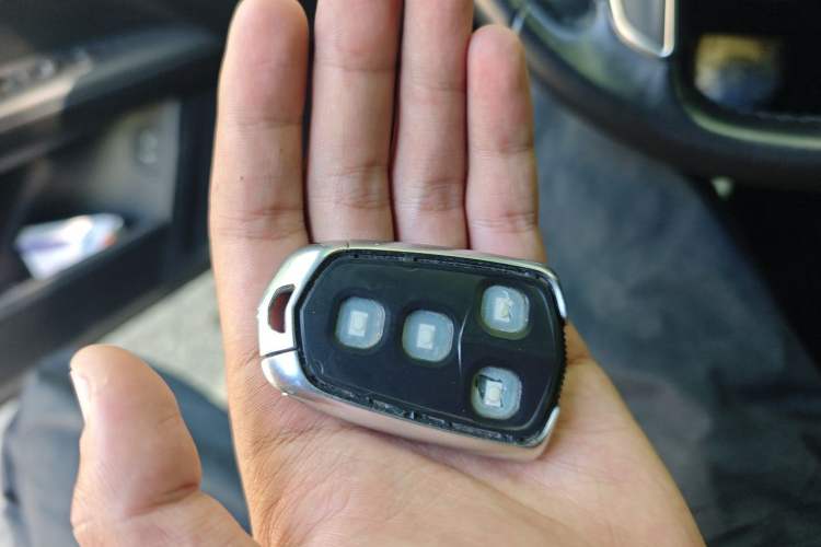 Used Cadillac CT6 PLUG-IN 2017 30E Elite Version Vehicle Key