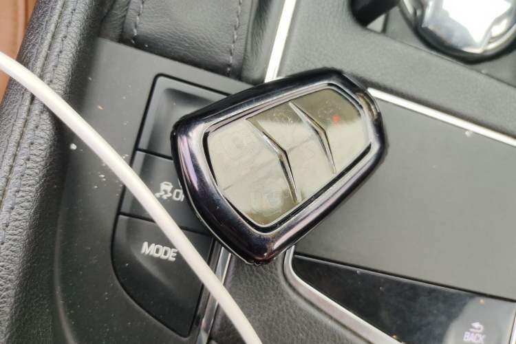 Used Cadillac CT6 PLUG-IN 2017 30E Premier Edition Vehicle Key