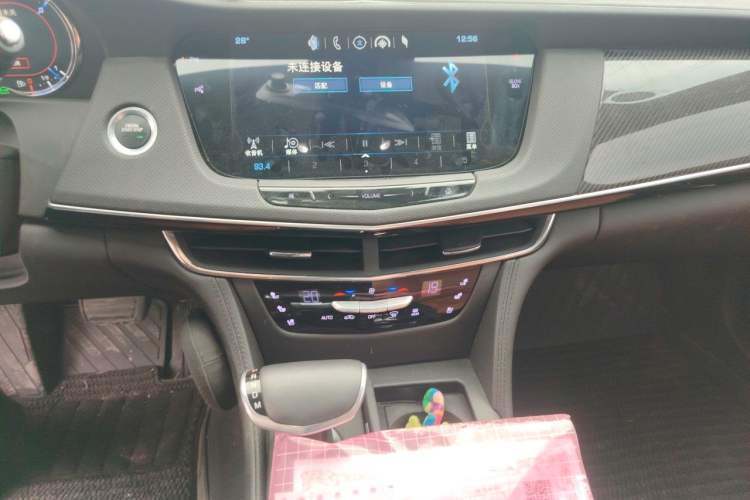 Used Cadillac CT6 PLUG-IN 2017 30E Premier Edition Audio And AC Panel