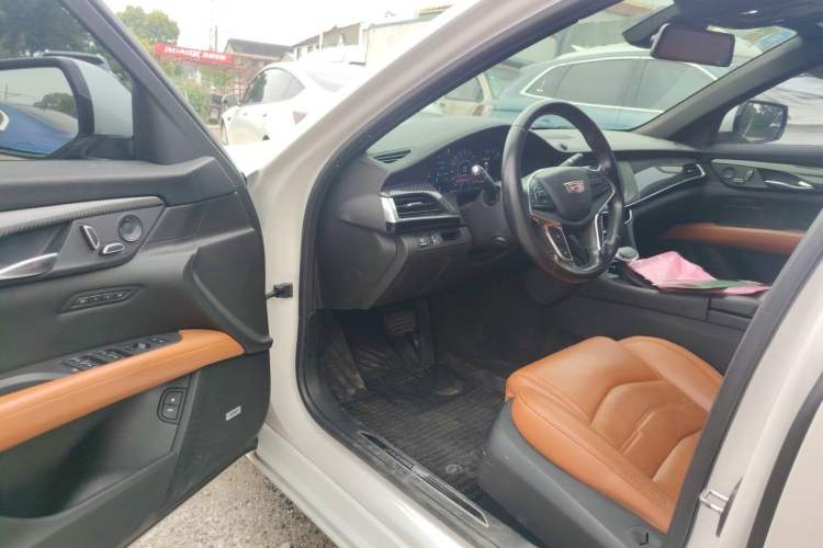 Used Cadillac CT6 PLUG-IN 2017 30E Premier Edition Driver Seat