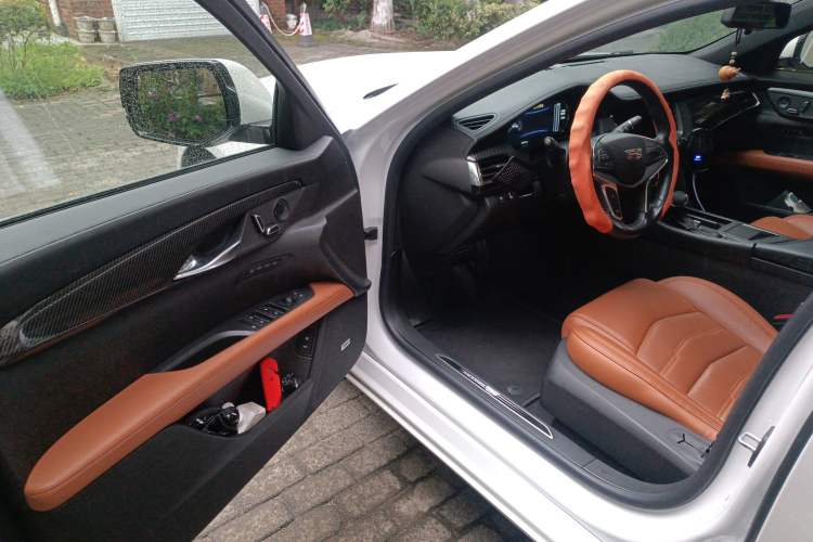 Used Cadillac CT6 PLUG-IN 2017 30E Premier Edition Driver Seat