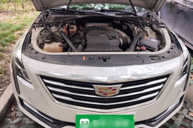 Used Cadillac CT6 PLUG-IN 2017 30E Elite Version Engine Bay