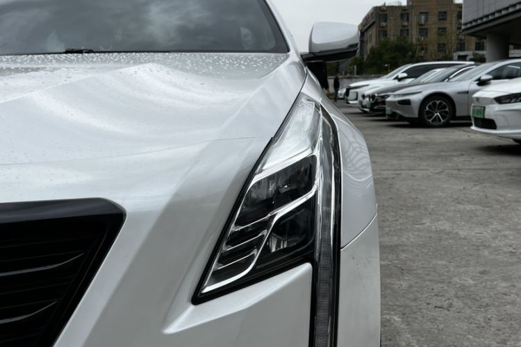 Used Cadillac CT6 PLUG-IN 2017 30E Elite Version Exterior 8