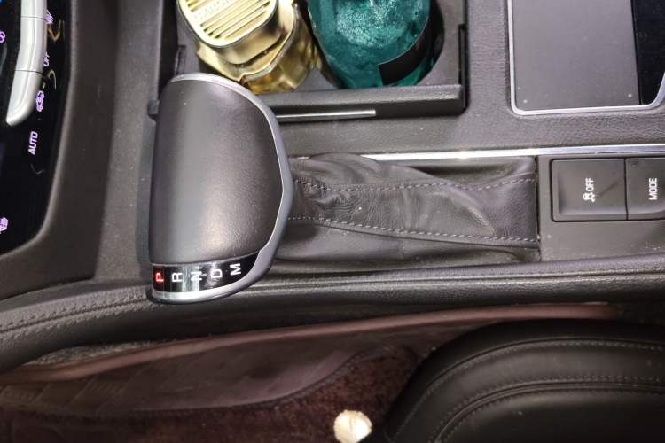 Used Cadillac CT6 PLUG-IN 2017 30E Elite Version Gear Lever