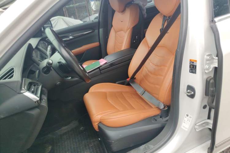 Used Cadillac CT6 PLUG-IN 2017 30E Premier Edition Left Front Seat