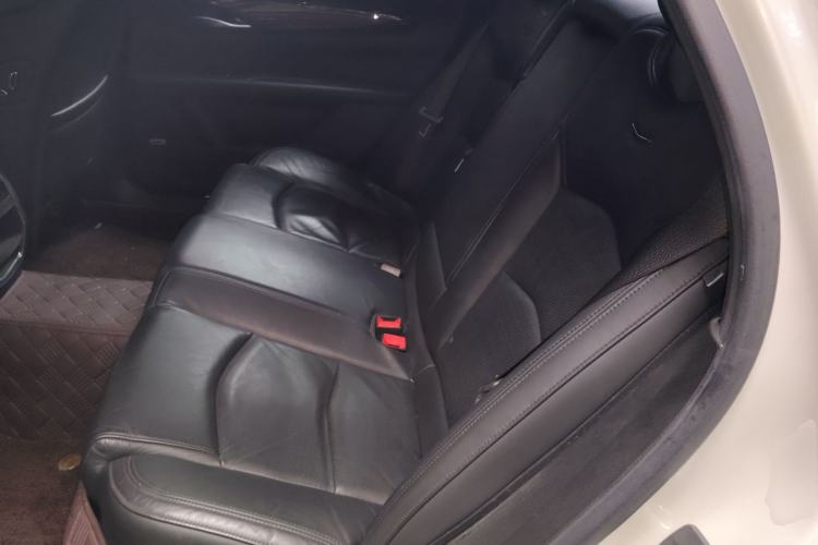 Used Cadillac CT6 PLUG-IN 2017 30E Elite Version Left Rear Seat