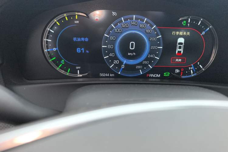 Used Cadillac CT6 PLUG-IN 2017 30E Elite Version Odometer Close Up