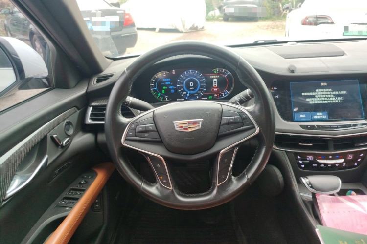 Used Cadillac CT6 PLUG-IN 2017 30E Premier Edition Steering Wheel